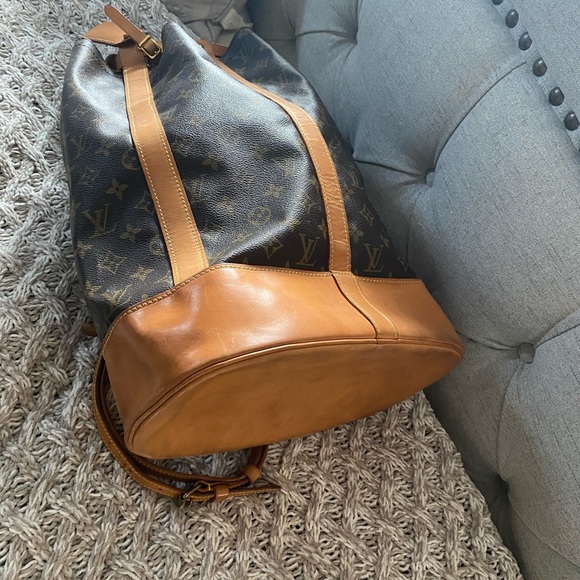 Louis Vuitton Randonnee GM backpack. - Picture 7 of 12